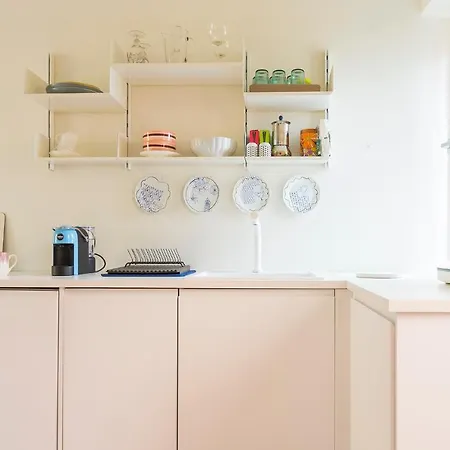 Apartment Plum Guide - On The Block Milan